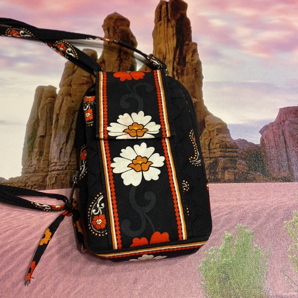 Stephanie Dawn crossbody phone bag.
